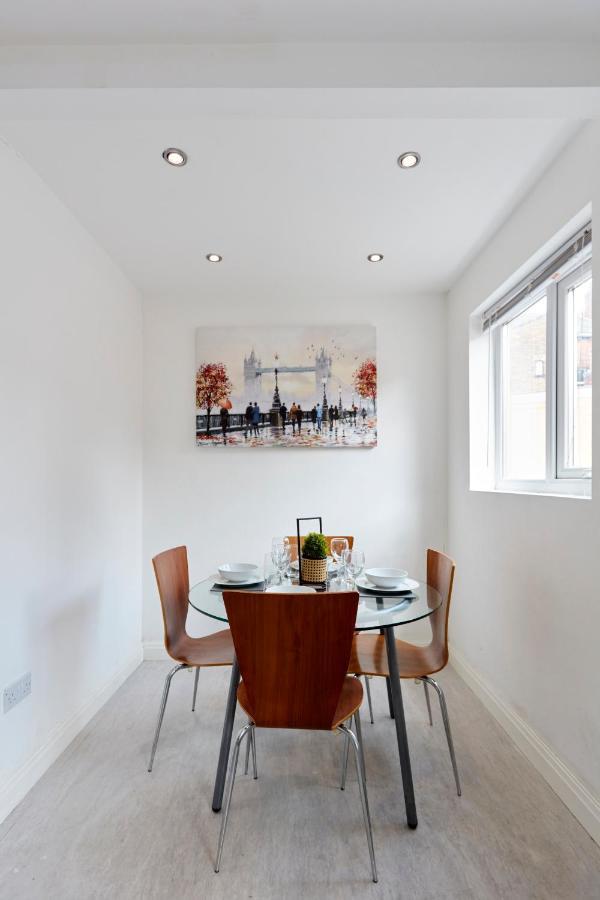 Spacious Home Close To City Centre Location ليدز المظهر الخارجي الصورة